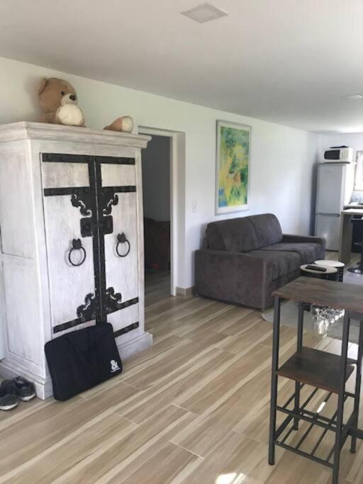 Appartement Les Bambous à Poissy Extérieur photo
