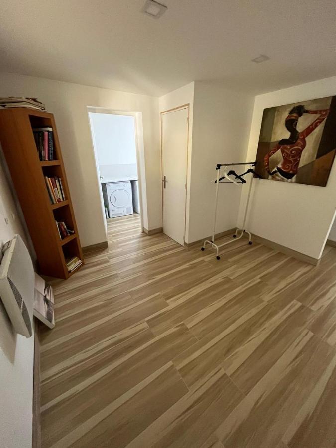 Appartement Les Bambous à Poissy Extérieur photo